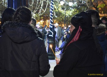 «Ούλ’ εντάμαν» για αγώνα μέχρι τη δικαίωση, δήλωσαν στο Σύνταγμα οι απόγονοι των θυμάτων της Γενοκτονίας (φωτο, βίντεο)