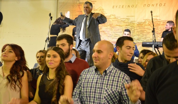 «Αντάμωμαν 2016»: Απόψε το μεγάλο ραντεβού της ΕΠΟΝΑ στο Περιστέρι