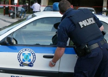 Σύλληψη 45χρονου στο Χαϊδάρι – Επιχείρησε να αρπάξει 70.000 ευρώ από γυναίκα για δήθεν τροχαίο 2