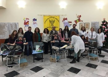 ΕΠΟΝΑ: Δίνει για 11η φορά αίμα γιατί είναι στο αίμα της
