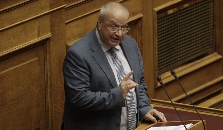 Ψάχνονται στο ΠΑΣΟΚ μετά τα περί συνεργασίας με Μητσοτάκη, του Γρηγοράκου