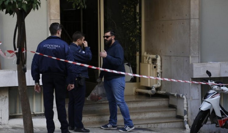 Πρώτα δολοφόνησαν τον 65χρονο και μετά τον έβαλαν στον καταψύκτη