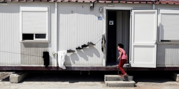 30χρονος χτύπησε 7χρονη με τσεκούρι στο κεφάλι