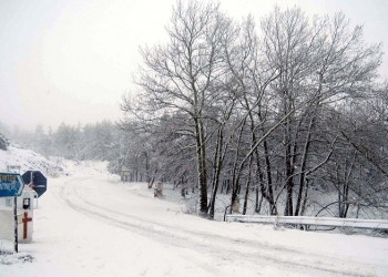 Με αλυσίδες η κίνηση σε ορεινά σημεία Ημαθίας, Πέλλας και Κιλκίς