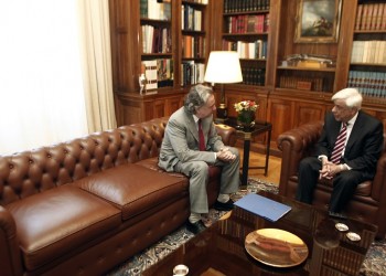 Ο Κατρούγκαλος ενημερώνει τον Παυλόπουλο για το Ασφαλιστικό