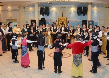 Όμορφες στιγμές ποντιακής παράδοσης στον ετήσιο χορό του Συλλόγου Ποντίων Λάρισας (φωτο)