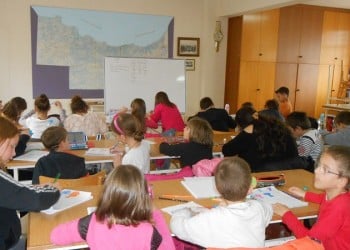 Μαθήματα σκίτσου στην ποντιακή διάλεκτο από τον Δημήτρη Νικολαΐδη