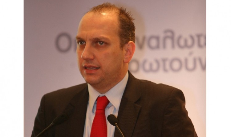 Ο Γιάννης Οικονόμου, γραμματέας πολιτικού σχεδιασμού της ΝΔ