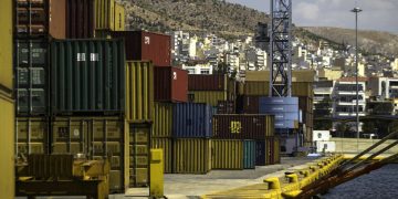 Китайская компания Cosco станет главным акционером Пирейского порта