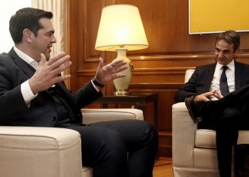 Τηλεοπτικές άδειες, ΔΝΤ και διοικητική μεταρρύθμιση στο τετ α τετ Τσίπρα-Μητσοτάκη