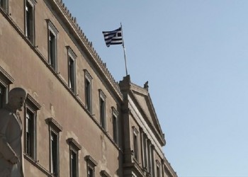 Γραφείο Προϋπολογισμού Βουλής: Στα 130 δισ. ευρώ οι ληξιπρόθεσμες οφειλές προς το δημόσιο