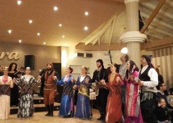 Εικόνες ποντιακής λεβεντιάς από το χορό του «Πυρρίχιου» Δράμας (φωτο, βίντεο) - Media Gallery