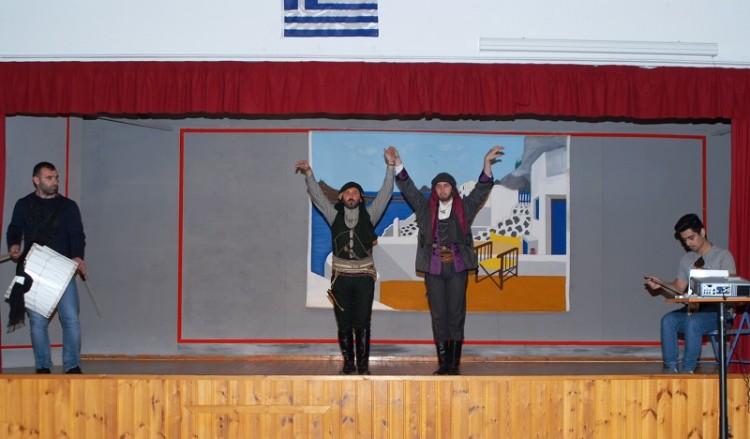 Με ποντιακά, υποδοχή Ευρωπαίων μαθητών του Erasmus+ στο 1ο ΕΠΑΛ Αγ. Αναργύρων (φωτο)