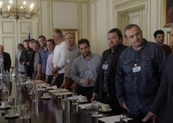 Στις συνελεύσεις των μπλόκων το μέλλον των αγροτικών κινητοποιήσεων