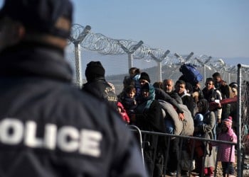 Εορδαία: Ποντιακός Σύλλογος βοηθάει τα προσφυγόπουλα