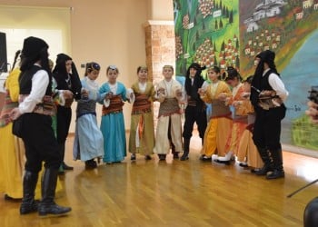 Понтийский клуб «Капетан Эвклидис»: начало 2016 года под звуки лиры (фото, видео)