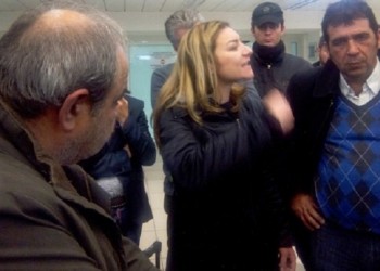 Αγρότες προπηλάκισαν βουλευτές του ΣΥΡΙΖΑ στην Αλεξανδρούπολη (βίντεο)