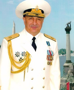 Адмирал Евгений Халайчев избран председателем Общественной палаты Севастополя