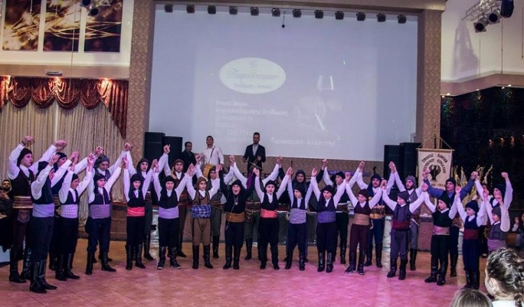 Όμορφες στιγμές από τον ετήσιο χορό του Συλλόγου Ποντίων Ελευθερίου-Κορδελιού (φωτο, βίντεο)