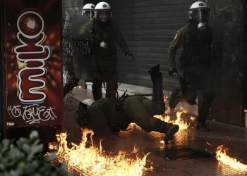 Παλλαϊκή η συμμετοχή στην απεργία – Παρέλυσε η Ελλάδα (φωτο)