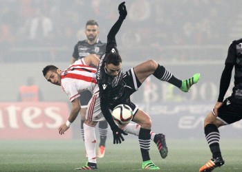 Super League: Ολυμπιακός-ΠΑΟΚ 2-1 εν μέσω... καπνογόνων