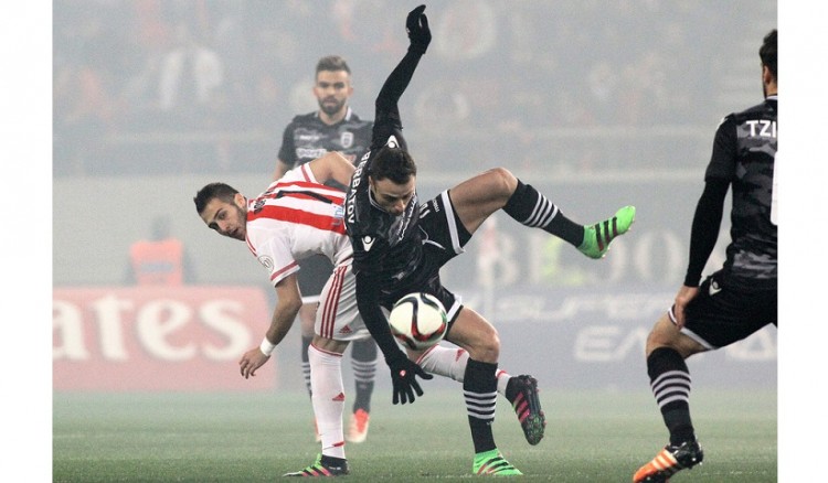 Super League: Ολυμπιακός-ΠΑΟΚ 2-1 εν μέσω... καπνογόνων