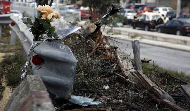 Θλίψη για το θάνατο του Παντελή Παντελίδη