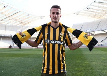 ΑΕΚ: Συμφωνία με Τόμας Πέκχαρτ