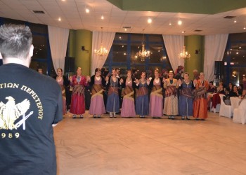 Το pontos-news.gr στον ετήσιο χορό της Ένωσης Ποντίων Περιστερίου (φωτο, βίντεο)