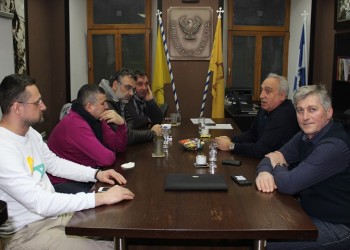 В Греческом Клубе "Ромиосини" состоялась встреча с лидером греков Геленджика