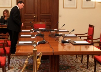 Σύσκεψη πολιτικών αρχηγών σε αναζήτηση γραμμής για το προσφυγικό