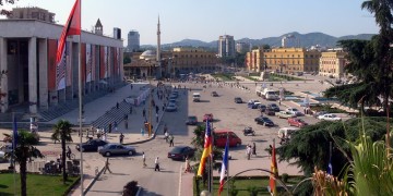 Στα Τίρανα για εγκατάσταση δύο χιλιάδες Ιρανοί μουτζαχεντίν