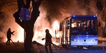 Ανθρωποκυνηγητό στην Άγκυρα για τους δράστες του μακελειού (φωτο)