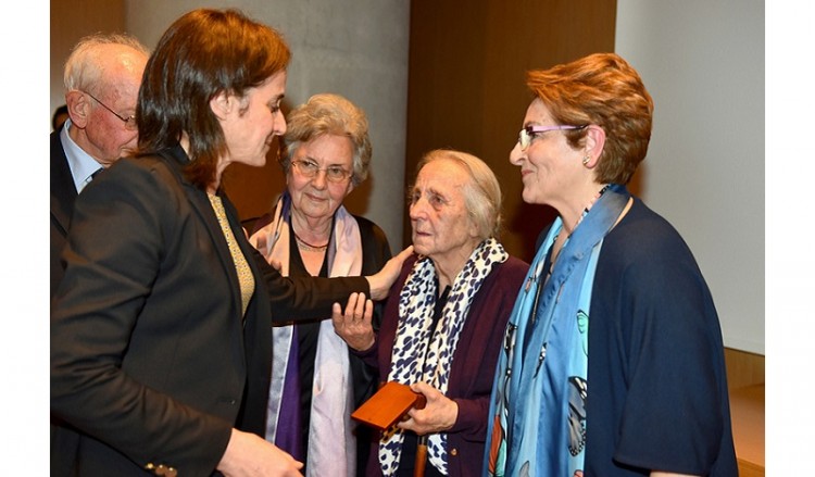 Την οικογένεια Βλάχου που έσωσε εκείνη του Μίνωα Μάτσα στην Κατοχή τίμησε το Ισραήλ