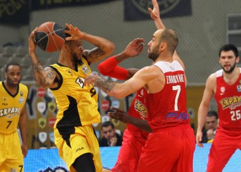 Αυλαία με δύο ντέρμπι στα play off της Super League
