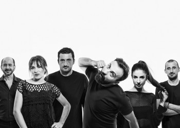 «Utopian Land» – Καρέ-καρέ οι στίχοι του, οι λεπτομέρειες της ποντιακής φορεσιάς, η ιστορία...