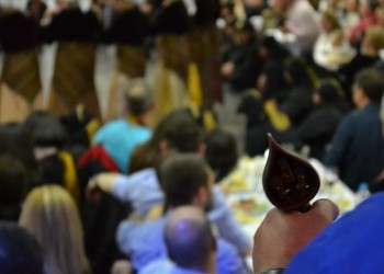 Το pontos-news.gr στον ετήσιο χορό των «Αργοναυτών-Κομνηνών» Καλλιθέας (φωτο, βίντεο)