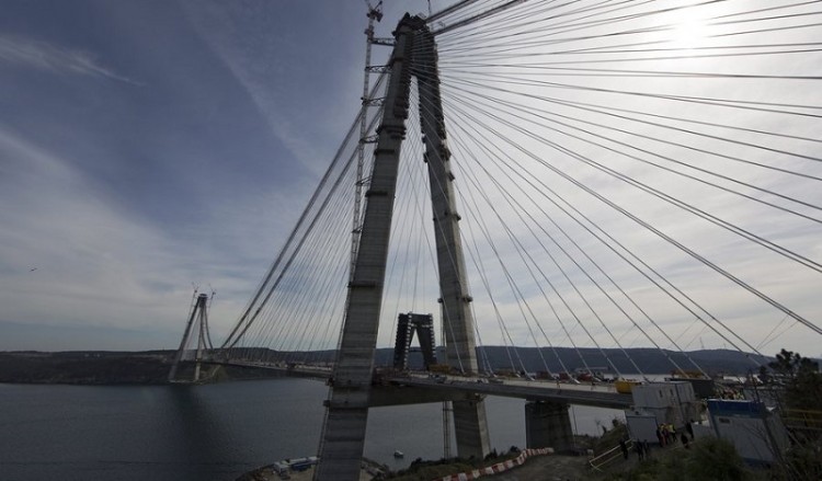 Εγκαινιάστηκε η τρίτη γέφυρα του Βοσπόρου στην Κωνσταντινούπολη