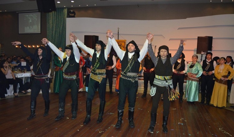 Ο ετήσιος χορός των Ποντίων Βορείου Έβρου «Ο Διγενής» (φωτο, βίντεο)