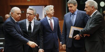 «Φακέλωμα» των επιβατών πτήσεων αποφάσισε η ΕΕ