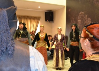 Το pontos-news.gr στον ετήσιο χορό του «Ευξείνου Πόντου» Κορυδαλλού (βίντεο, φωτο)