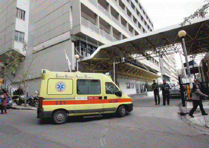 Νεαρός με κορονοϊό έφυγε από το νοσοκομείο «Ευαγγελισμός»