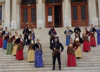 Άρωμα Πόντου από το «Φάρο» Αγίας Βαρβάρας στη Σύρο