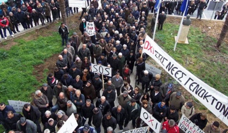 Στο προσκήνιο πάλι η ανάκληση της ιθαγένειας ομογενών από την πρώην ΕΣΣΔ
