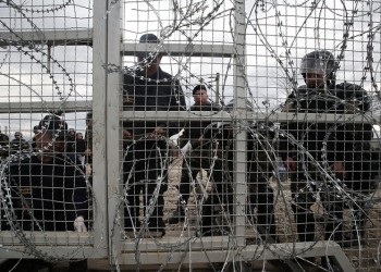 Και οι χώρες της Βαλτικής υψώνουν φράχτες για τους πρόσφυγες