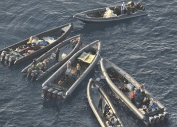 Spiegel: Η Frontex έχει εντολή να μεταφέρει τους πρόσφυγες στην Ελλάδα