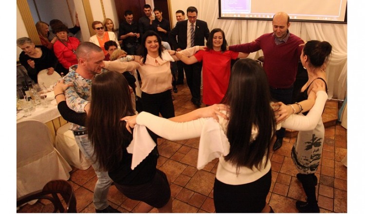 Аромат Греции на праздновании Дня Независимости в Санкт-Петербурге (фото)