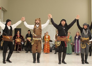 Ποντιακοί χοροί στο Ζάππειο από τον όμιλο «Σέρρα» (φωτο)