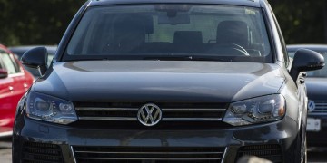 Ανακαλεί 800.000 οχήματα η Volkswagen