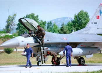 Αγριεύει το σκηνικό στο Αιγαίο – Σε μια ημέρα 24 παραβιάσεις του εθνικού εναέριου χώρου από τουρκικά μαχητικά